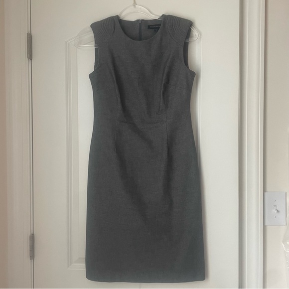 Banana republic padded cap sleeve heather gray sleeveless sheath dress - Picture 4 of 7